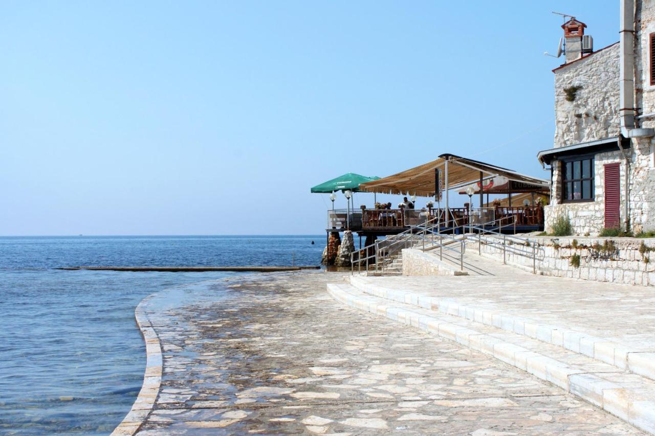 Apartments With A Parking Space Umag - 7057 Esterno foto