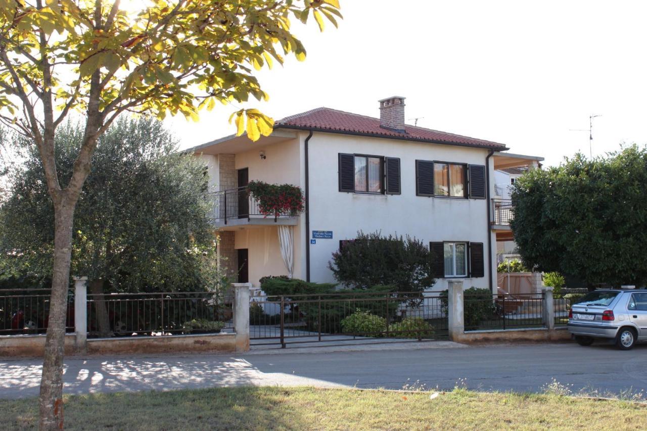 Apartments With A Parking Space Umag - 7057 Esterno foto